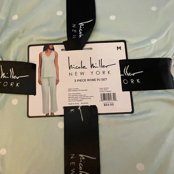 NWT Women’s 3pc Pajama Set Pants, Top & Robe lt Green w/White Nicole Miller NY - Picture 2 of 4